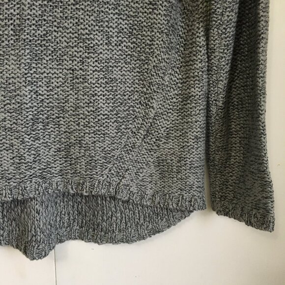 NWOT Grey Knit Drop Tail Hem Sweater With Acid Yellow Elbow Patches - Picture 4 of 16